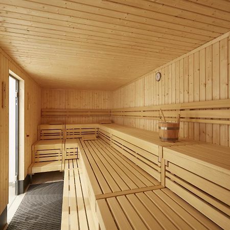 Reetland Am Meer - Luxus Reetdachvilla Mit 3 Schlafzimmern, Sauna Und Kamin F15 Dranske Kültér fotó