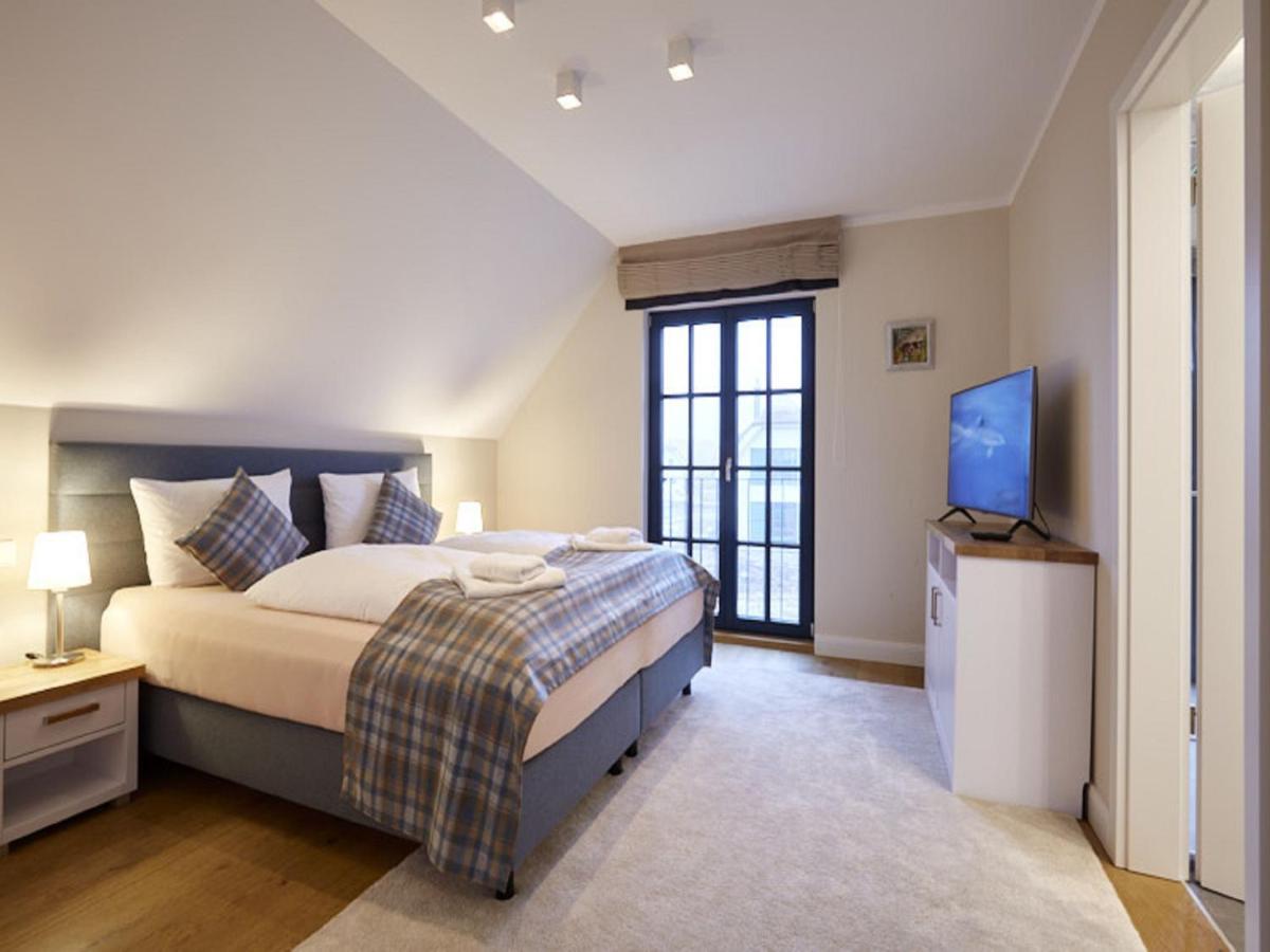 Reetland Am Meer - Luxus Reetdachvilla Mit 3 Schlafzimmern, Sauna Und Kamin F15 Dranske Kültér fotó